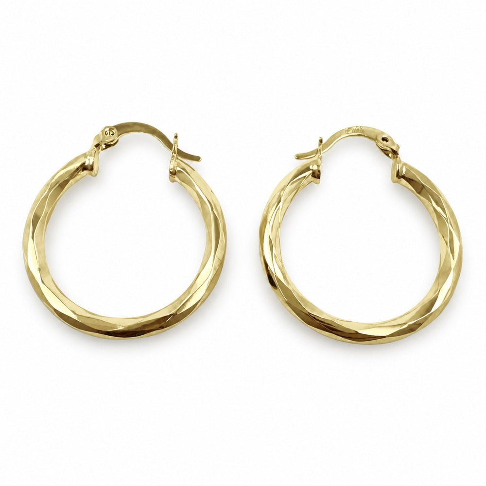 Oro Laminado Small Hoop, Gold Filled Style Hollow Design, Diamond Cutting Finish, Golden Finish
