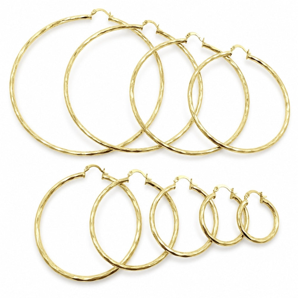 Oro Laminado Small Hoop, Gold Filled Style Hollow Design, Diamond Cutting Finish, Golden Finish