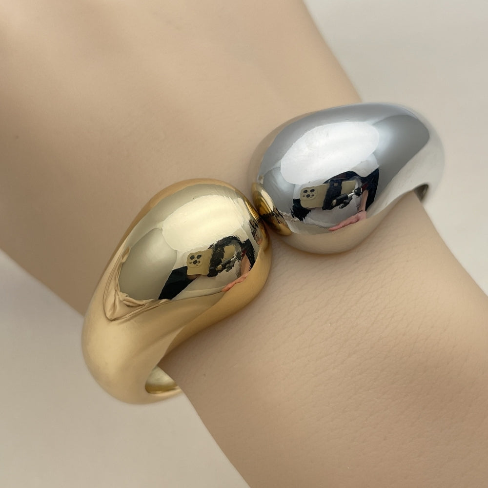Oro Laminado Individual Bangle, Gold Filled Style Teardrop Design, Polished, Two Tone