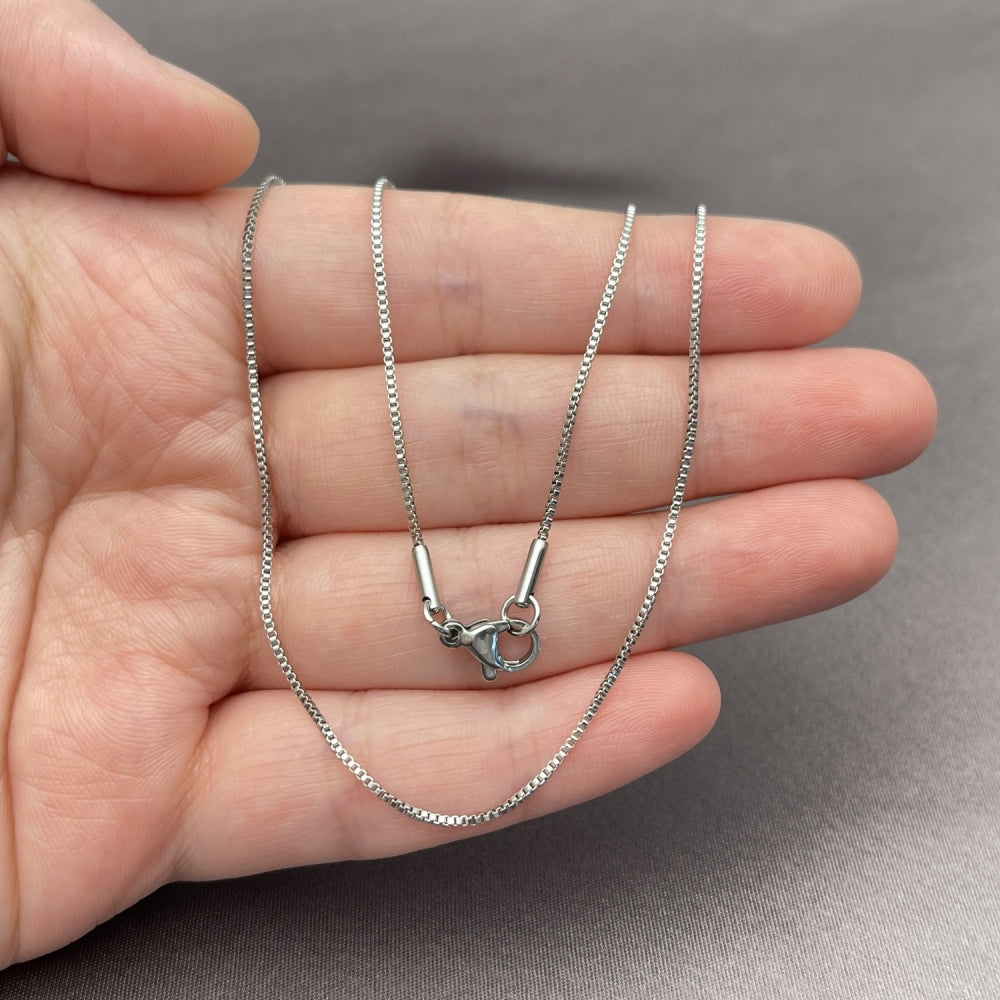Stainless Steel Basic Necklace, Box Design, Polished, Steel Finish