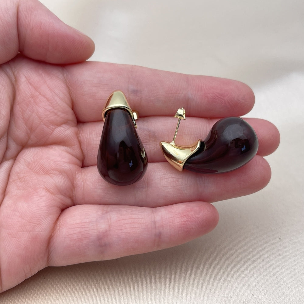 Oro Laminado Stud Earring, Gold Filled Style Teardrop Design, Polished, Golden Finish