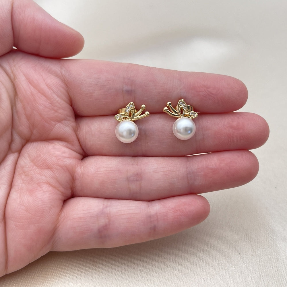 Oro Laminado Stud Earring, Gold Filled Style Butterfly Design, with Ivory Pearl and White Micro Pave, Polished, Golden Finish