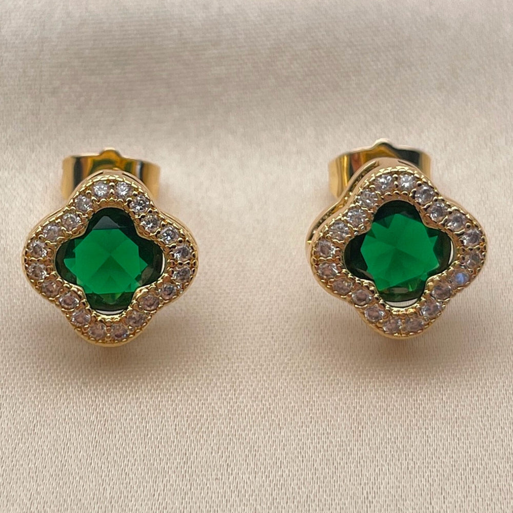 Oro Laminado Stud Earring, Gold Filled Style Four-leaf Clover and Cluster Design, with Green Cubic Zirconia and White Micro Pave, Polished, Golden Finish