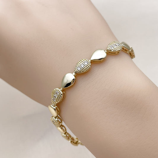 Oro Laminado Tennis Bracelet, Gold Filled Style Teardrop Design, with White Cubic Zirconia, Polished, Golden