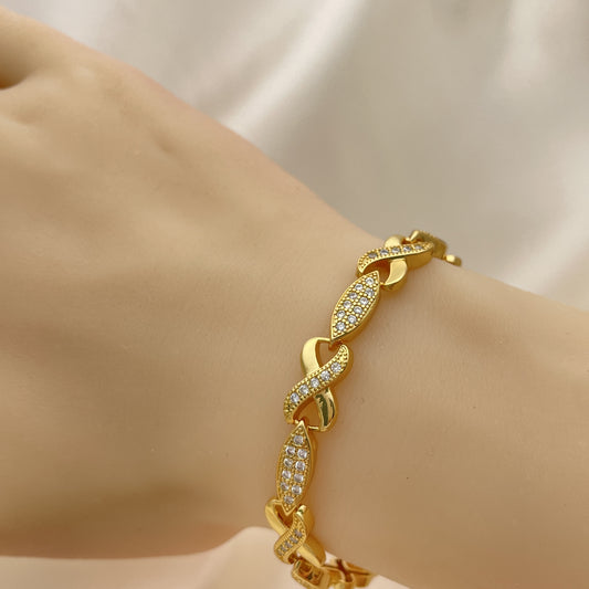 Oro Laminado Fancy Bracelet, Gold Filled Style Infinite Design, with White Micro Pave, Polished, Golden