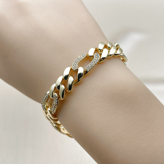 Oro Laminado Fancy Bracelet, Gold Filled Style Figaro Design, with White Cubic Zirconia, Polished, Golden Finish