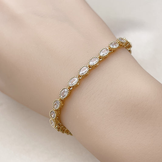 Oro Laminado Tennis Bracelet, Gold Filled Style with White Cubic Zirconia, Polished, Golden Finish