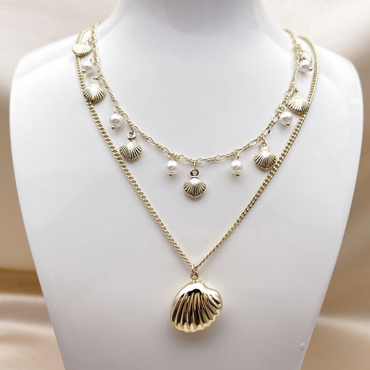 Oro Laminado Fancy Necklace, Gold Filled Style Shell and Miami Cuban Design, with Ivory Pearl, Polished, Golden Finish