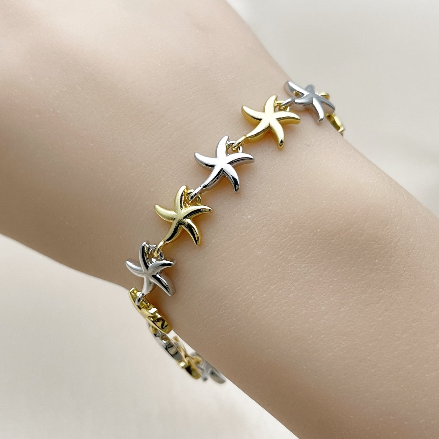 Oro Laminado Tennis Bracelet, Gold Filled Style Star Design, Polished, Two Tone