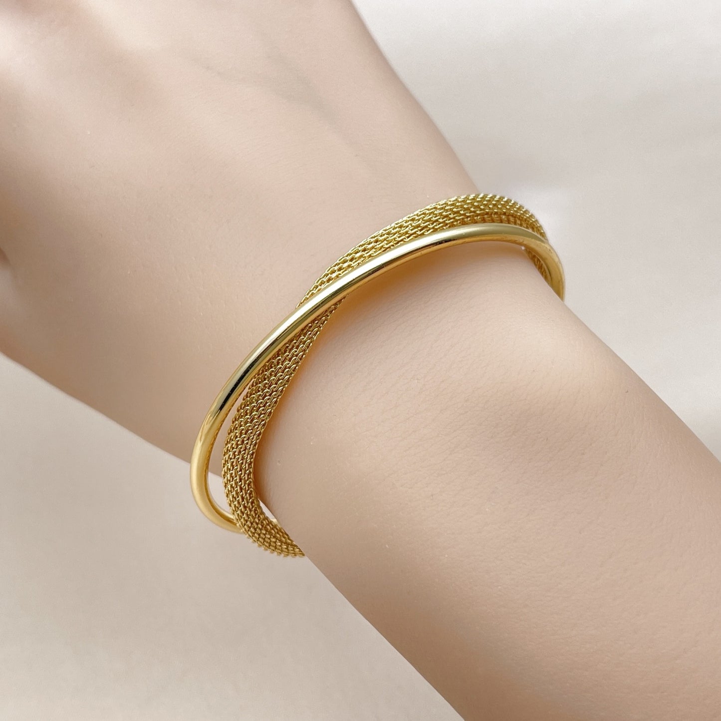 Oro Laminado Individual Bangle, Gold Filled Style Filigree Design, Polished, Golden Finish