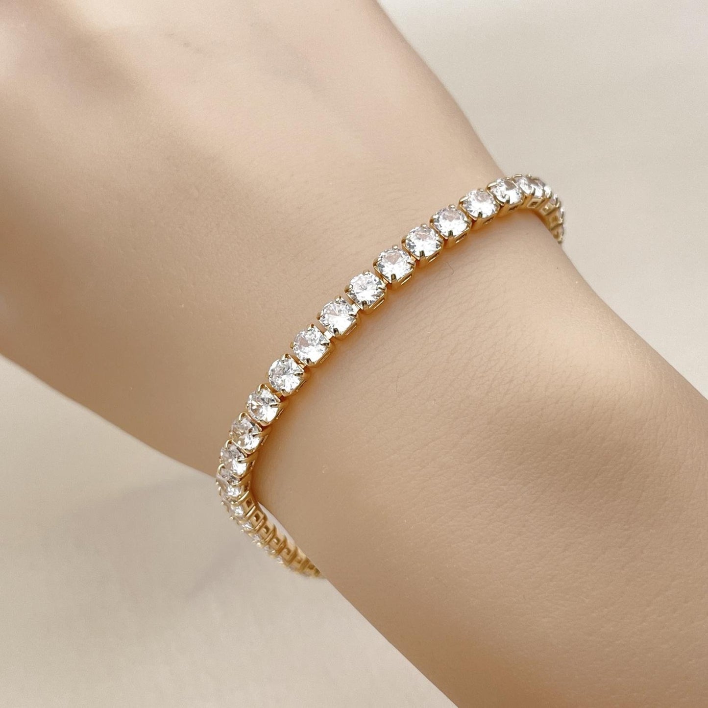 Oro Laminado Tennis Bracelet, Gold Filled Style with White Cubic Zirconia, Polished, Golden Finish