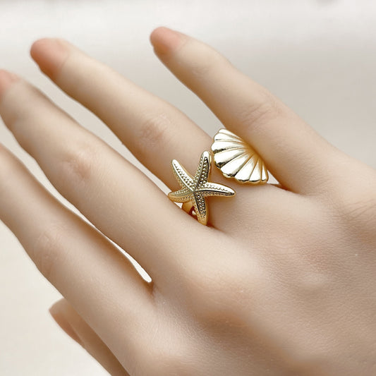 Oro Laminado Elegant Ring, Gold Filled Style Shell and Star Design, Polished, Golden Finish